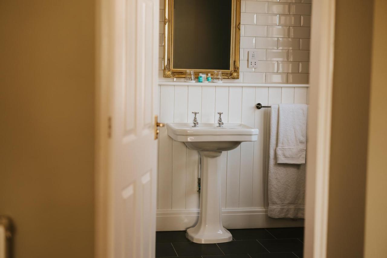 Healing Manor Hotel Grimsby Luaran gambar